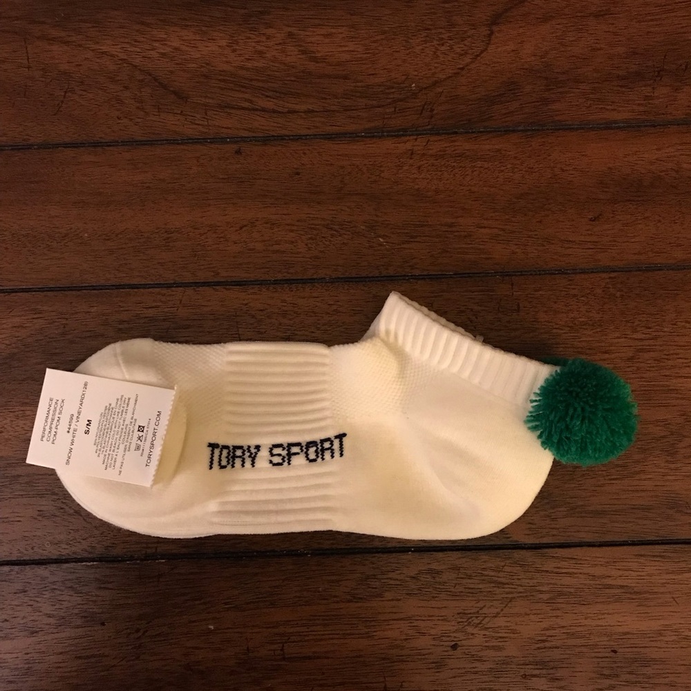 Tory Burch Sport Socks NWT 💚